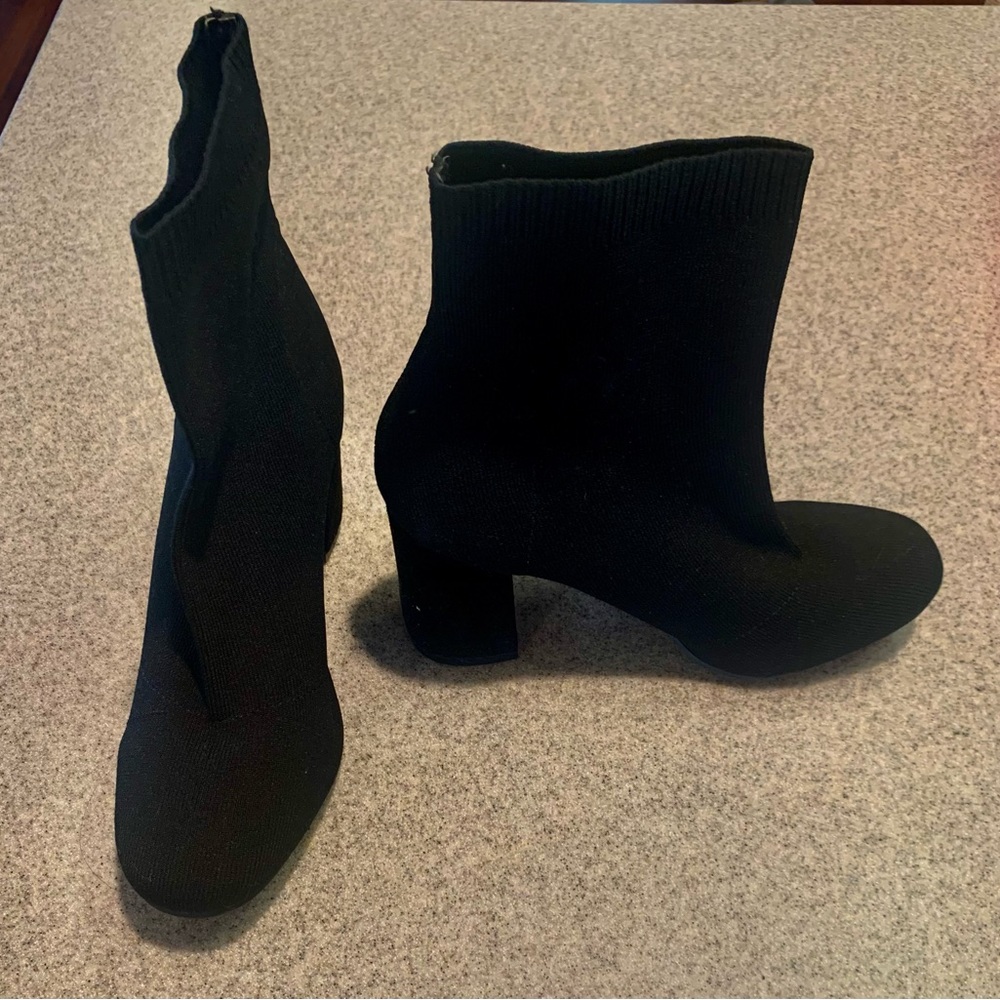 Booties (Black)